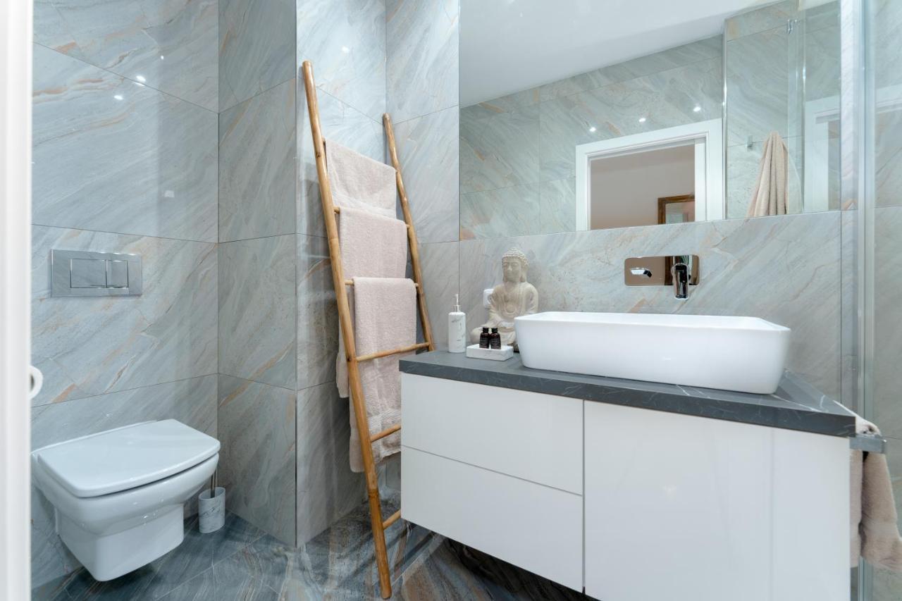 Apartman اوسترافا المظهر الخارجي الصورة